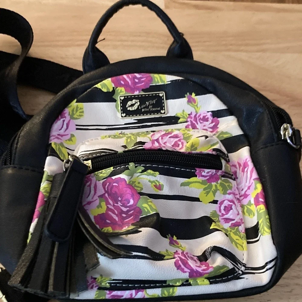 Luv Betsey by Betsey Johnson Floral Striped Mini Backpack. EUC. Super cute - Picture 3 of 7